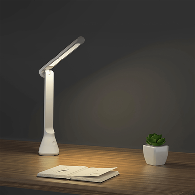 Yeelight Светодиодная настольная лампа Yeelight folding table lamp white YLTD11YL YLTD11YL-mrv - фото 3243128
